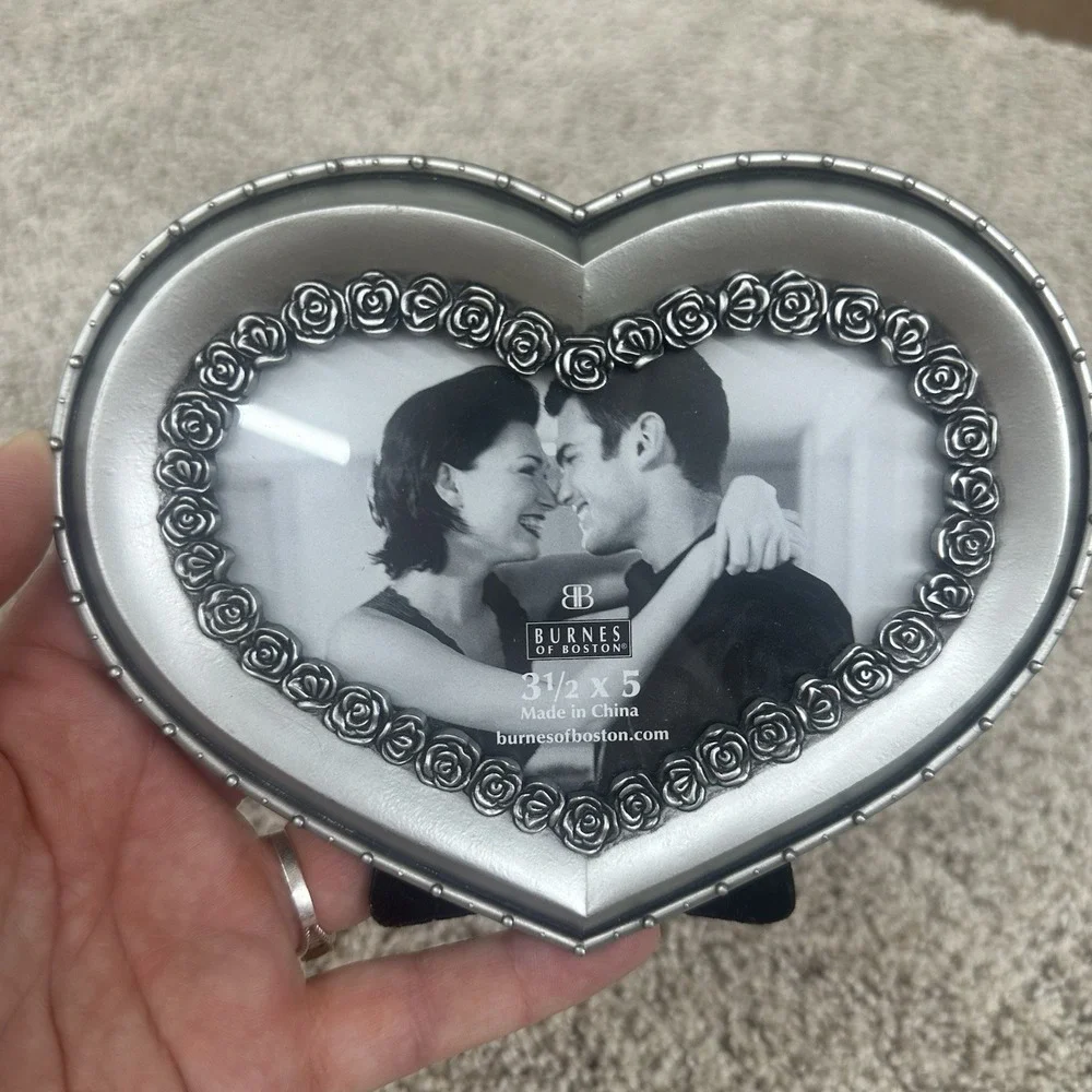 Vintage Burnes of Boston Picture Frame Metal Heart Shaped Rose Trim Silver Tone
